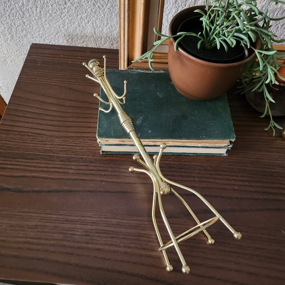 Mini brass jewelry stand